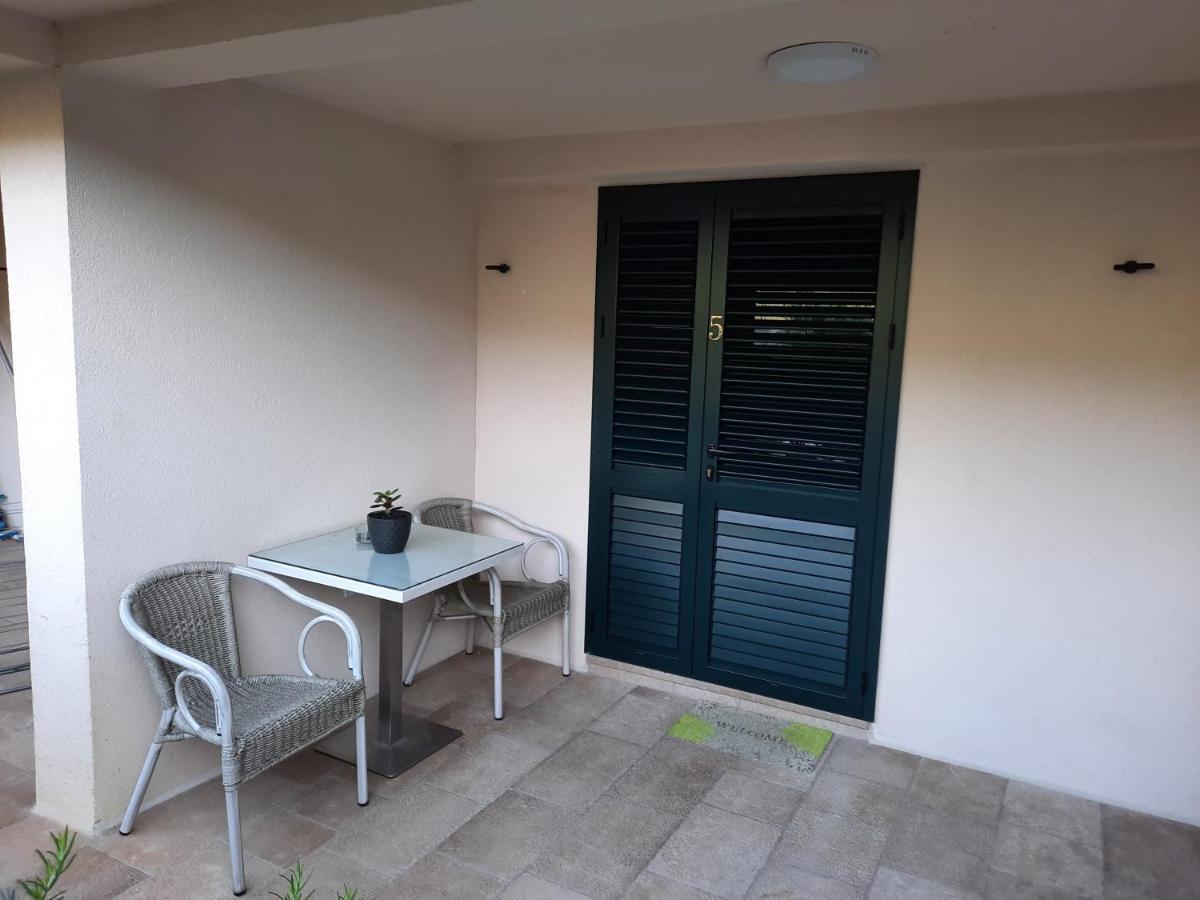 Square Point Apartments Kotor Exterior foto